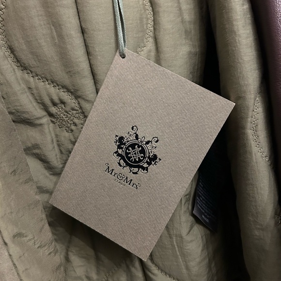 Nearly New MR & MRS ITALY Green Quilted Parka w/ Fur Hood, size S - Picture 9 of 9